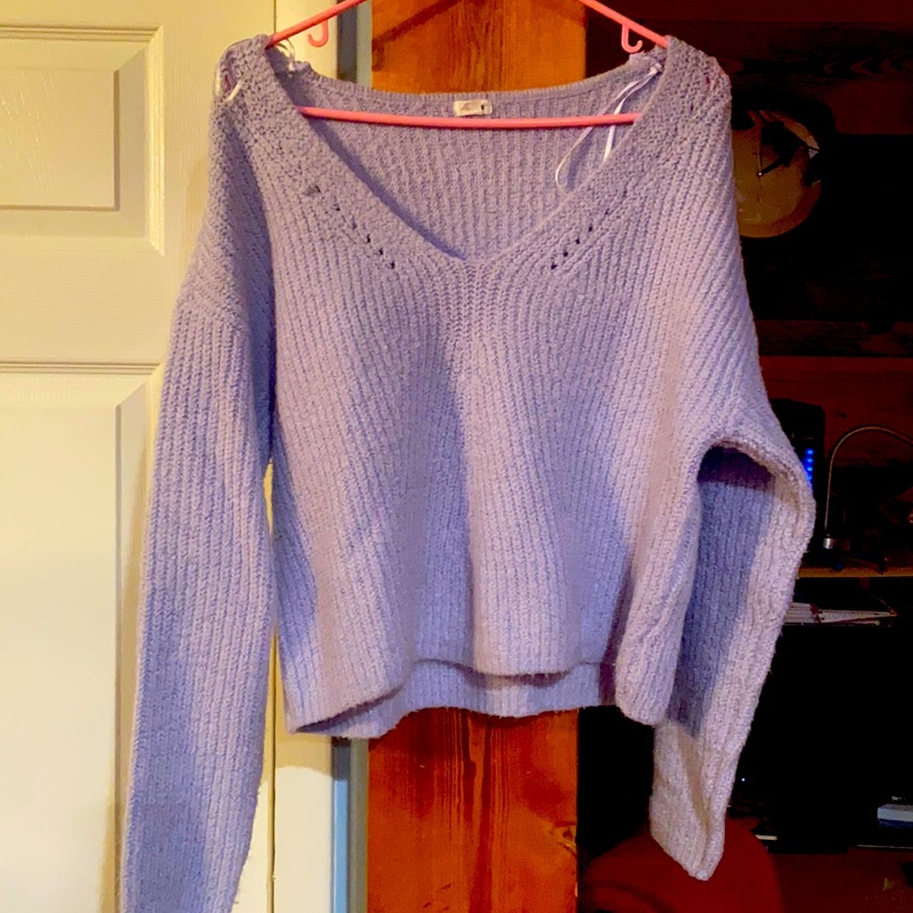 Garage light purple V-neck sweater